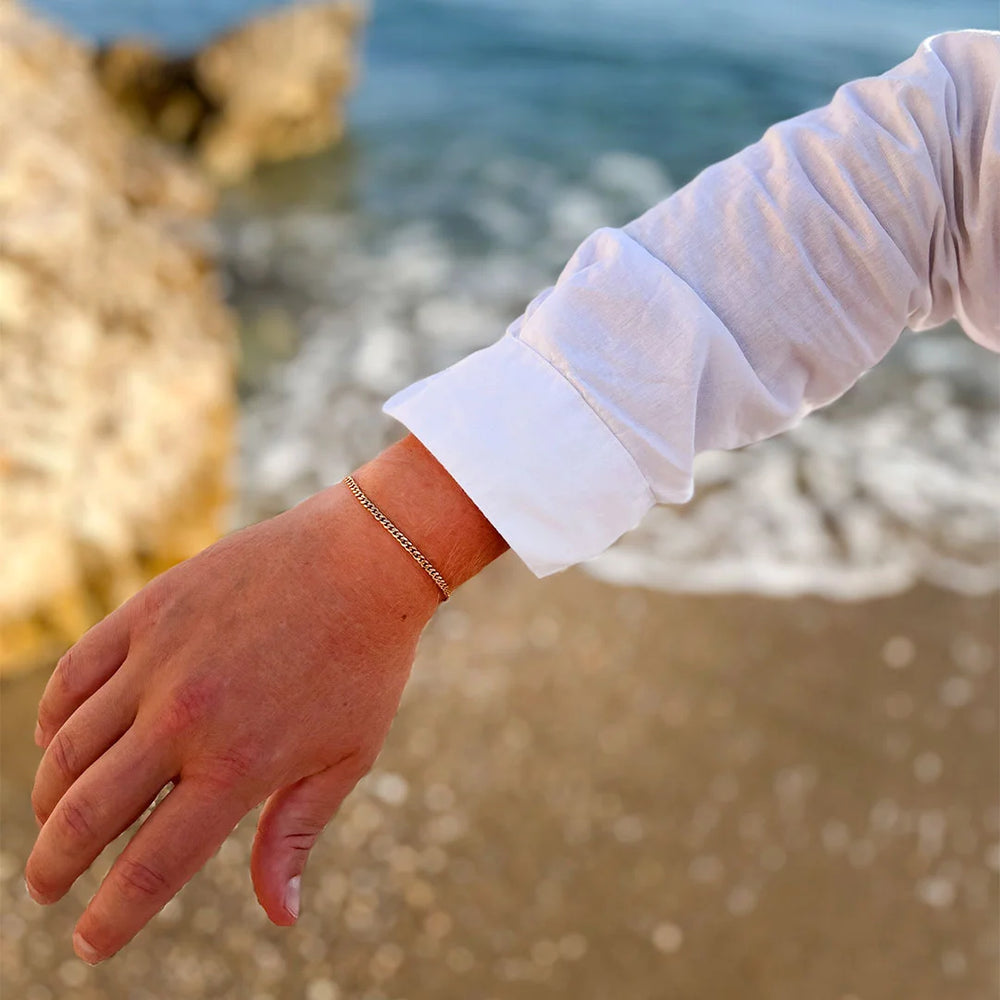 cuban curb bracelet gold for men made in waterproof stainless steel from icône