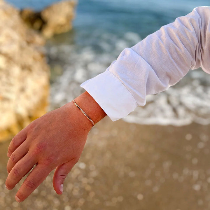 cuban curb bracelet gold for men made in waterproof stainless steel from icône