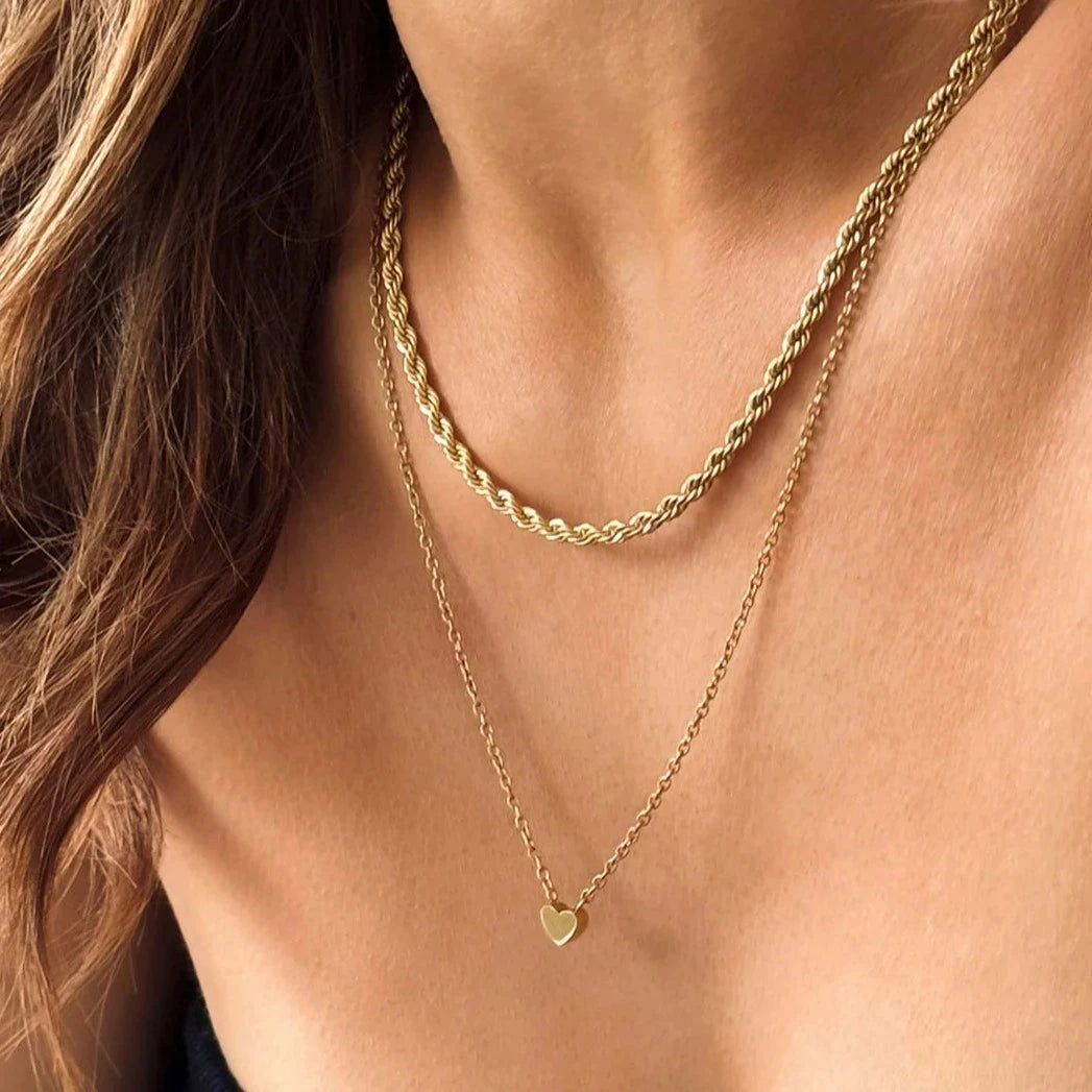 rope necklace and heart necklace gold made in waterproof stainless steel from icône