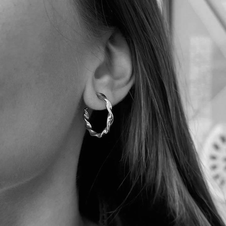 twisted hoop earrings made in waterproof stainless steel from icône