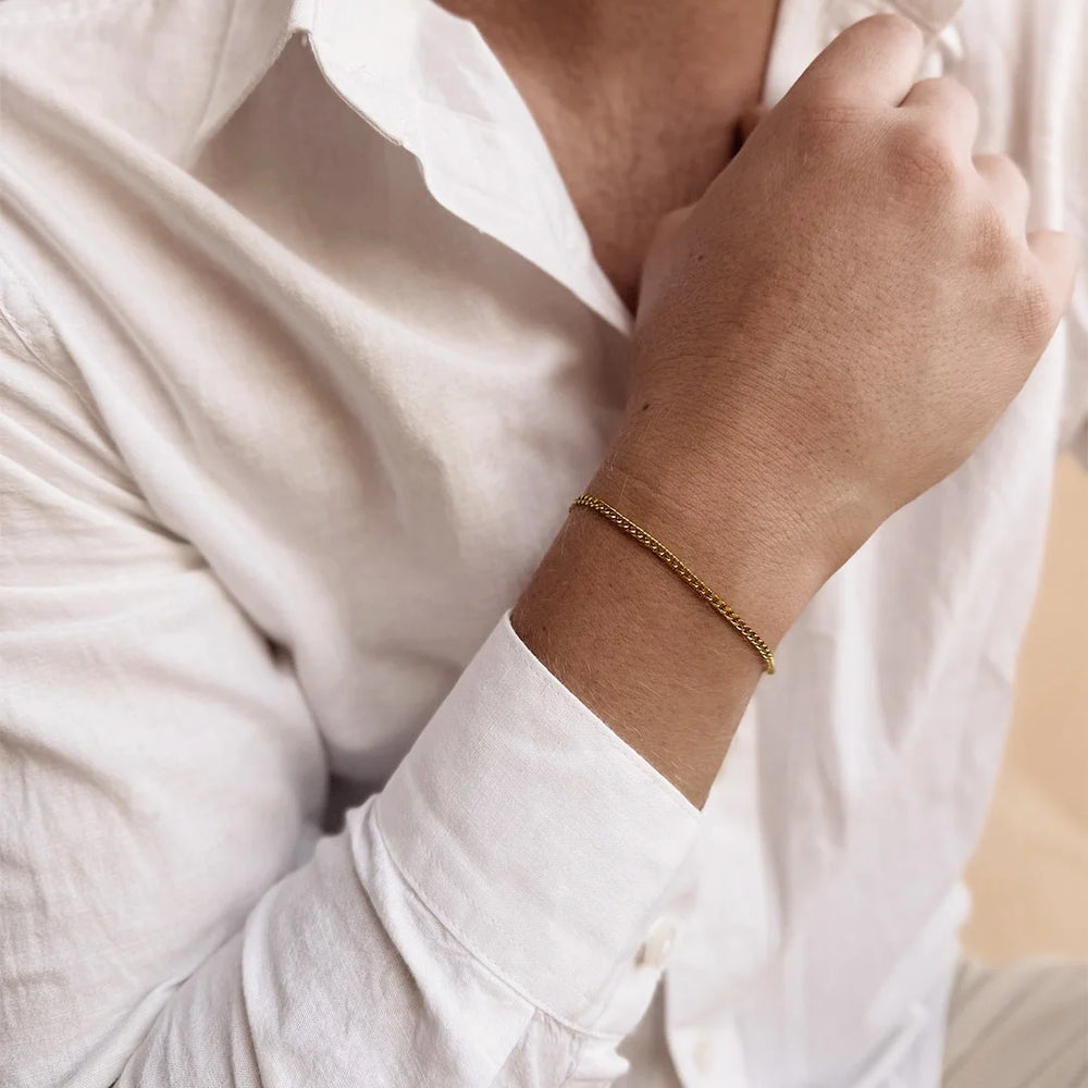 cuban curb chain gold bracelet for men made in waterproof stainless steel from Icône