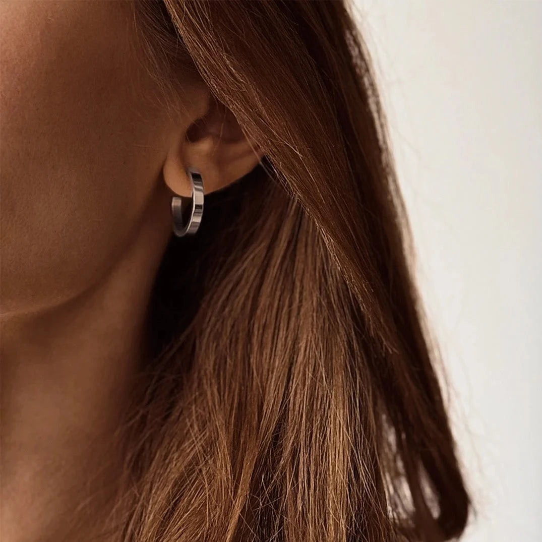 waterproof elise hoop earrings stainless steel from Icône