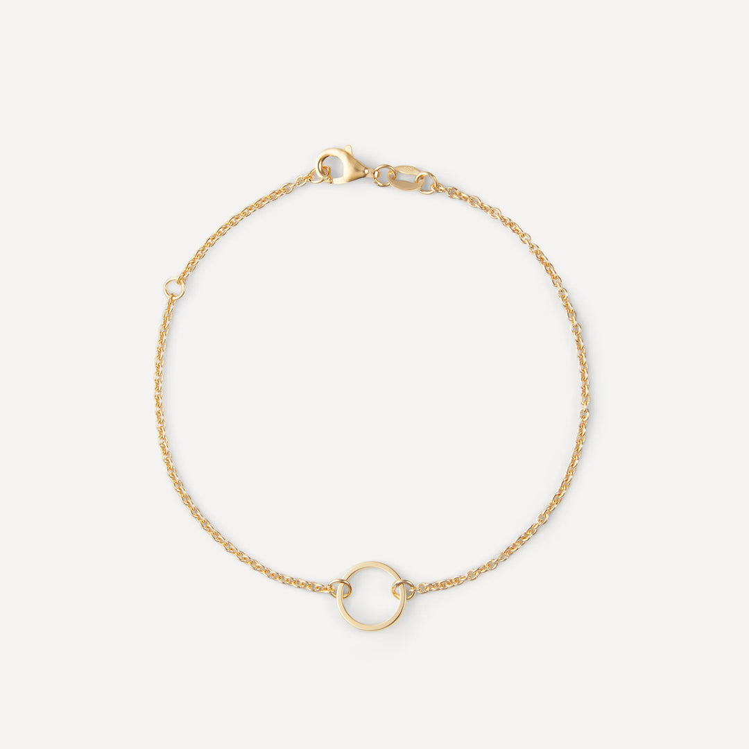 eternity circle thin minimalist bracelet made in 18k gold plated silver from icône