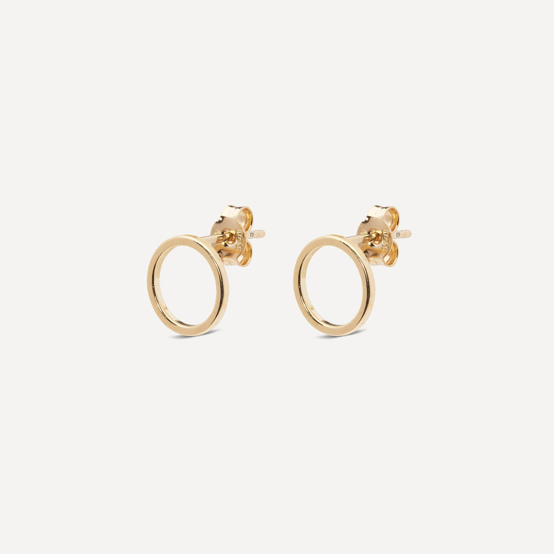 eternity circle stud earrings made in 18k gold plated silver from icône