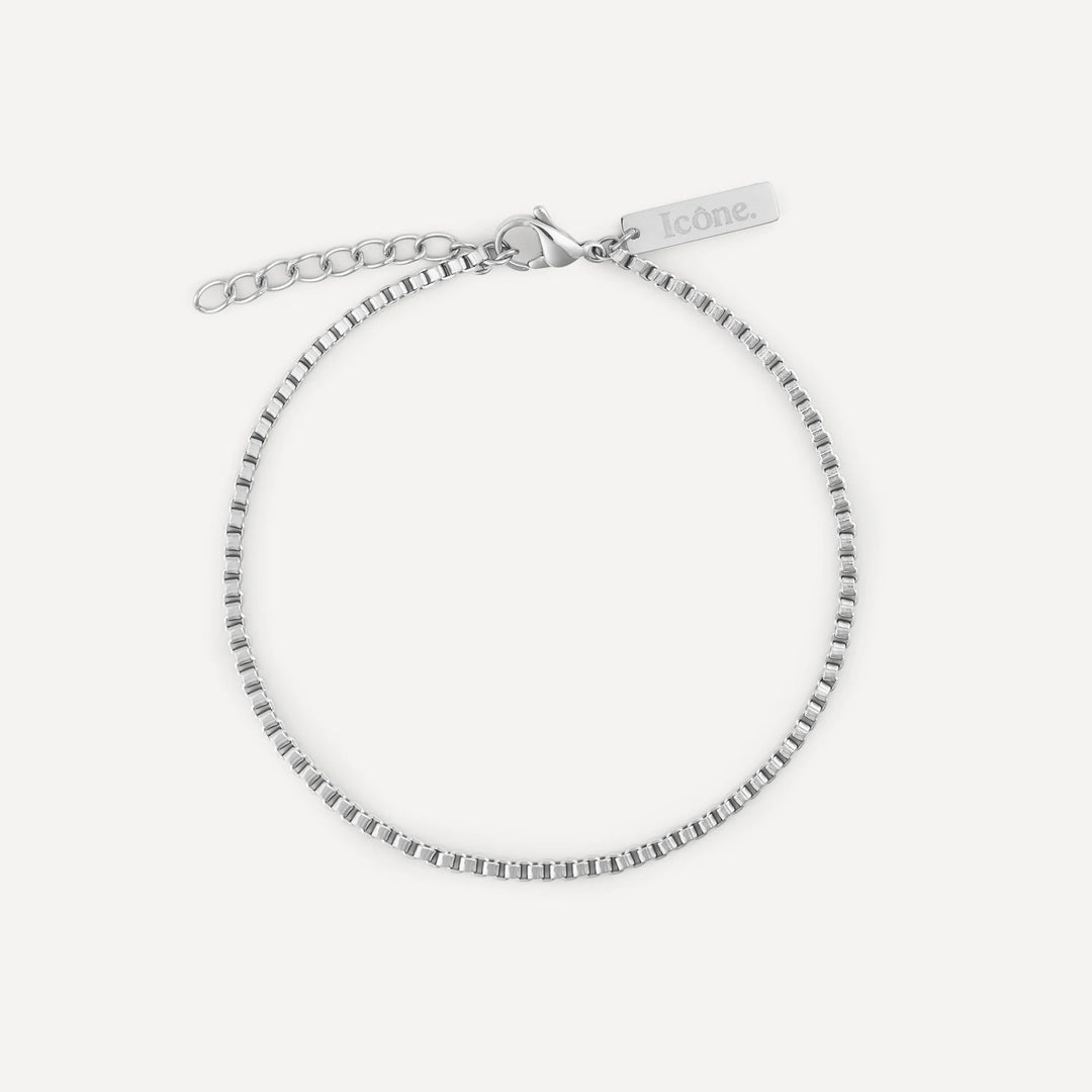 hugo minimalist box chain bracelet for men made in waterproof stainless steel from icône