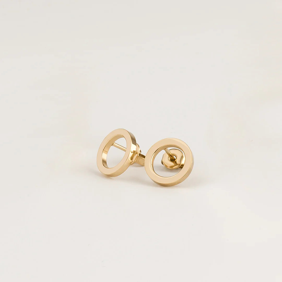 circle stud earrings gold made in waterproof stainless steel from icône