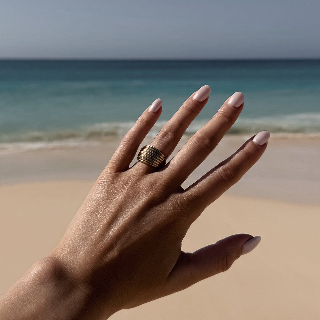 nicole statement ring gold made in waterproof stainless steel from Icône