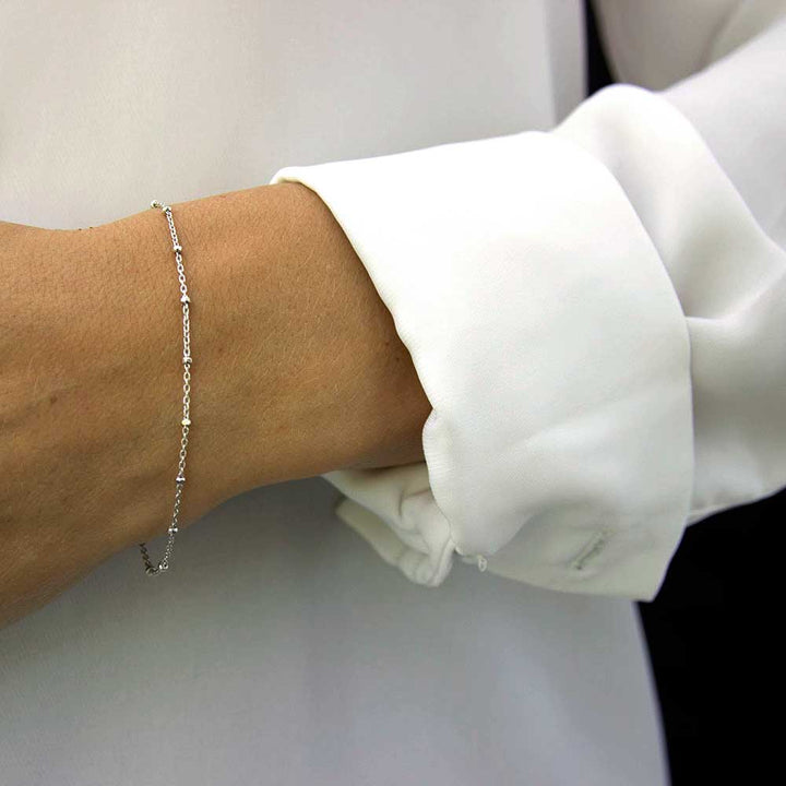 dainty minimalist bracelet made from 925 silver from icône